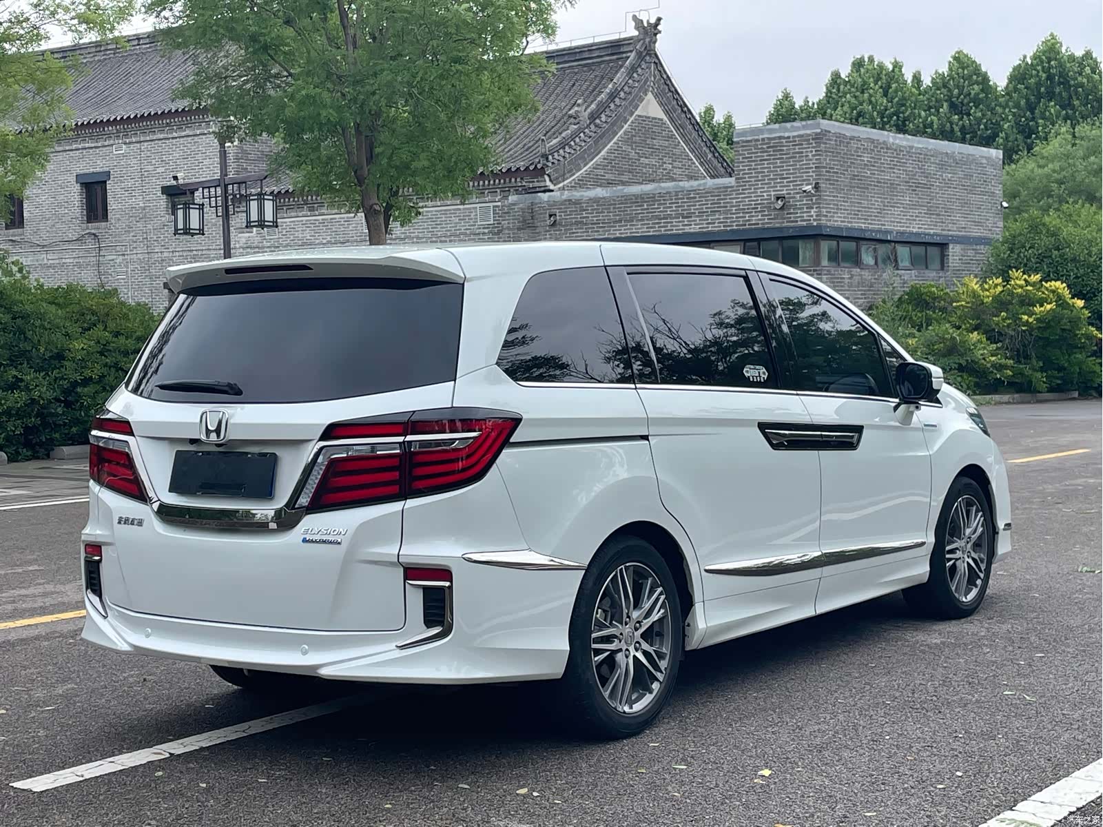 Honda Elysion, 2021 4