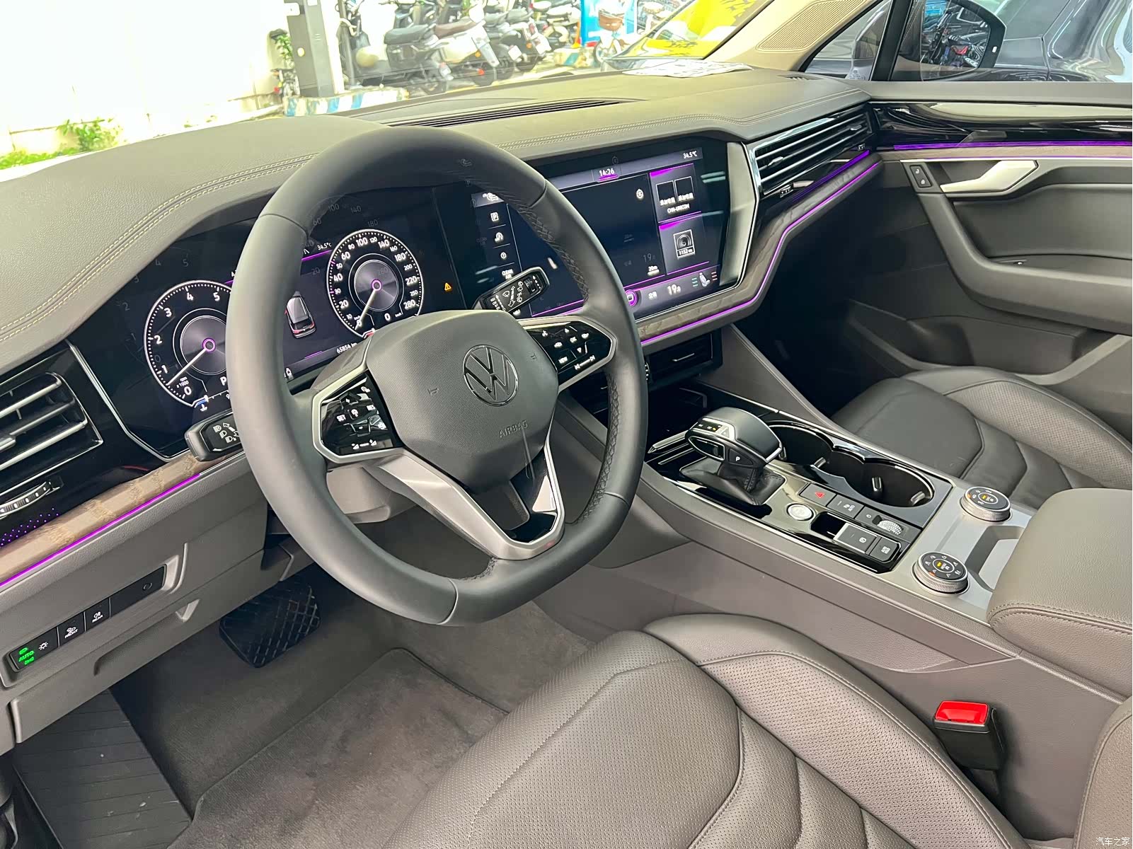 Volkswagen Touareg, 2021 7