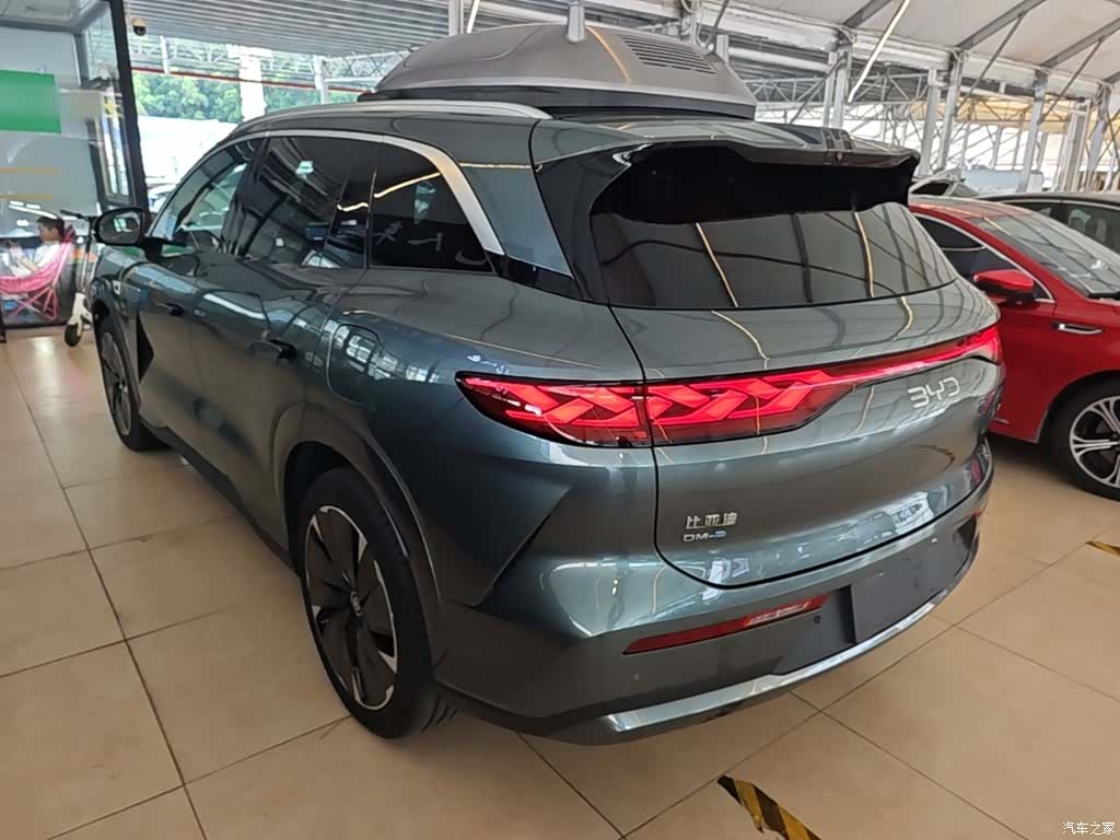 BYD Tang, 2025 все фото