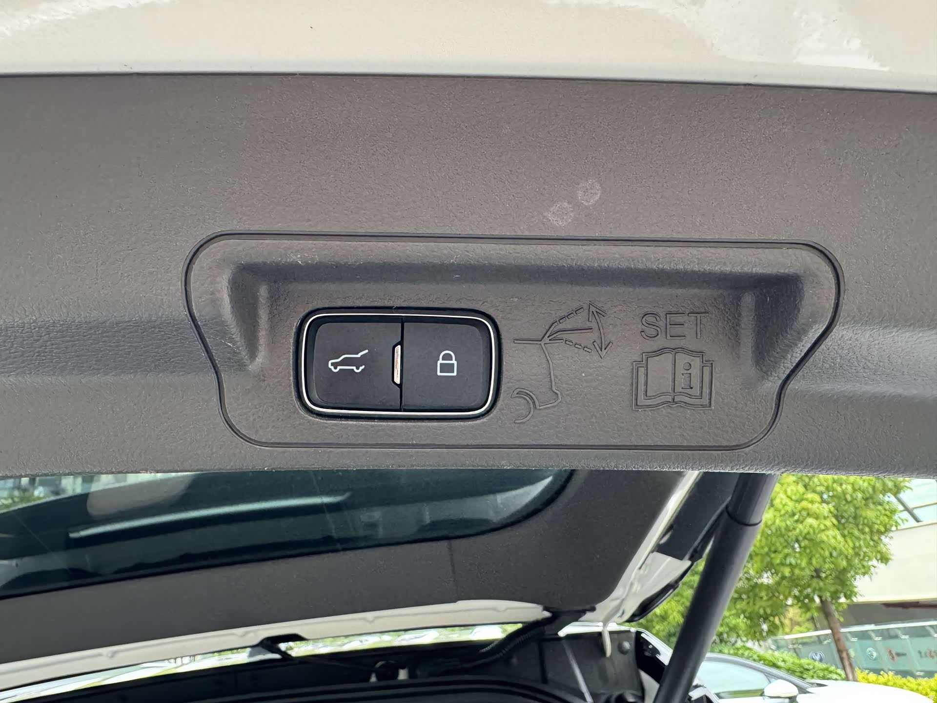 Ford Explorer, 2020 27