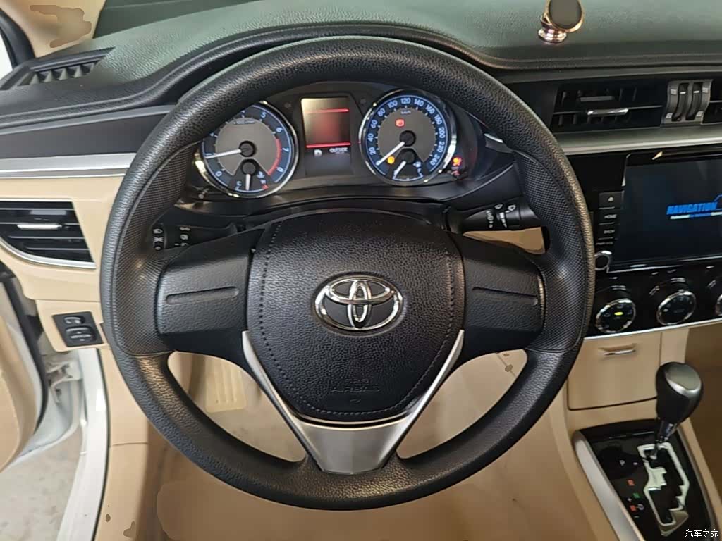 Toyota Corolla, 2015 7