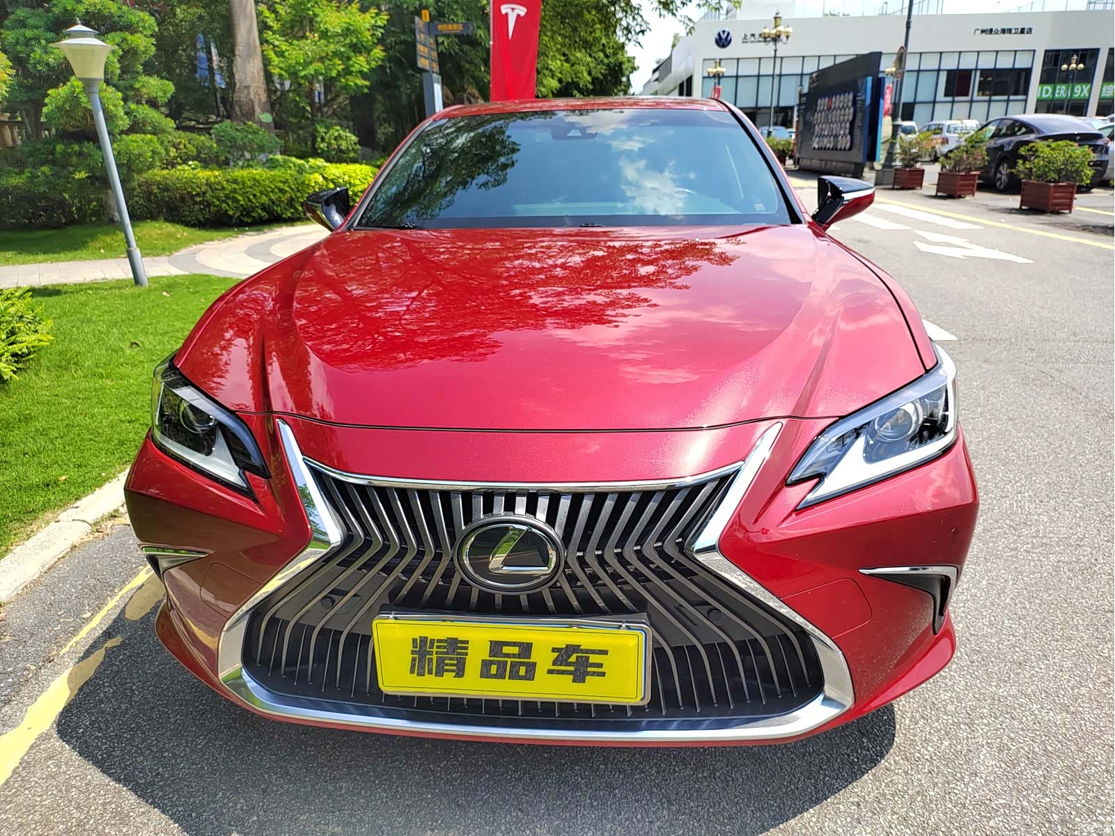 Lexus ES, 2019 7