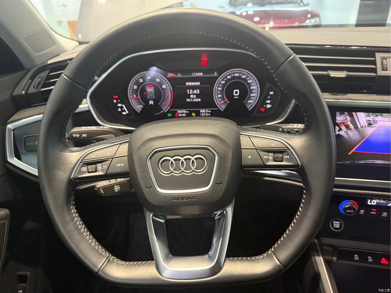 Audi Q3, 2022 12