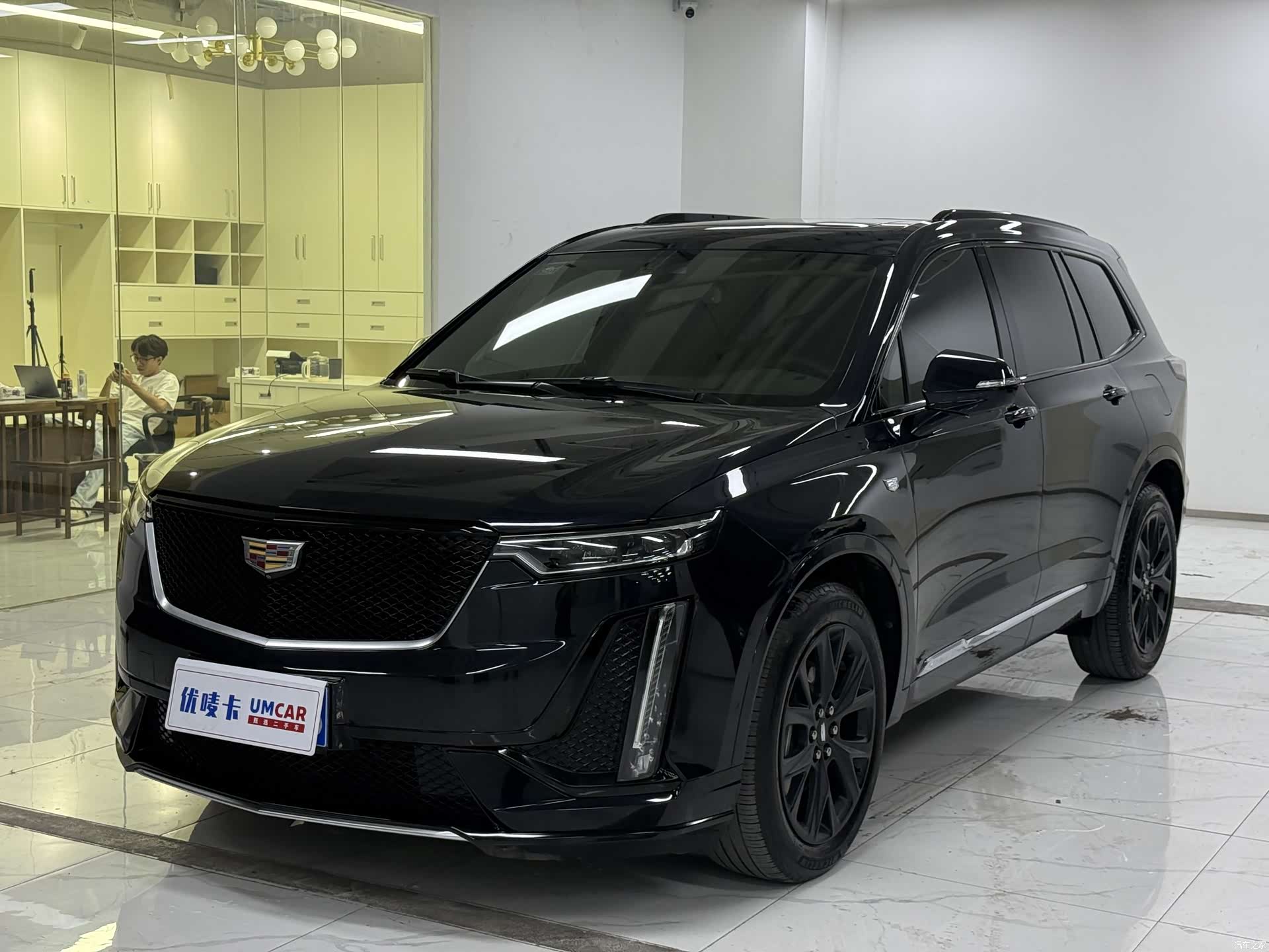 Cadillac XT6