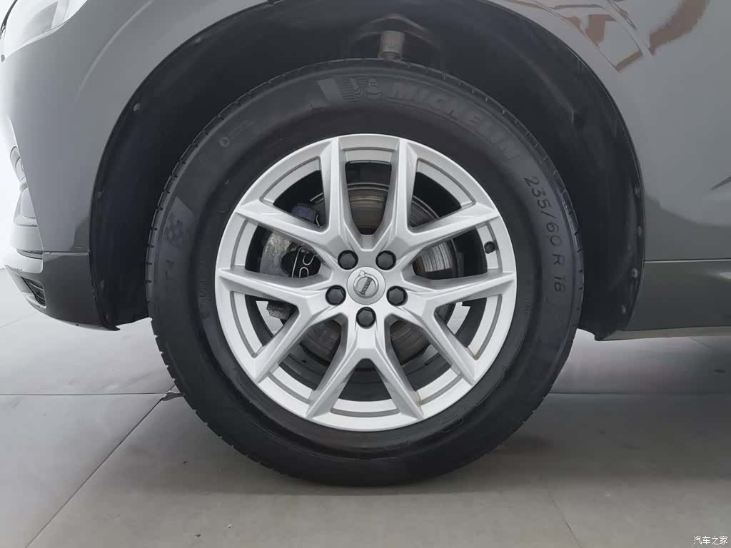 Volvo XC60, 2018 17