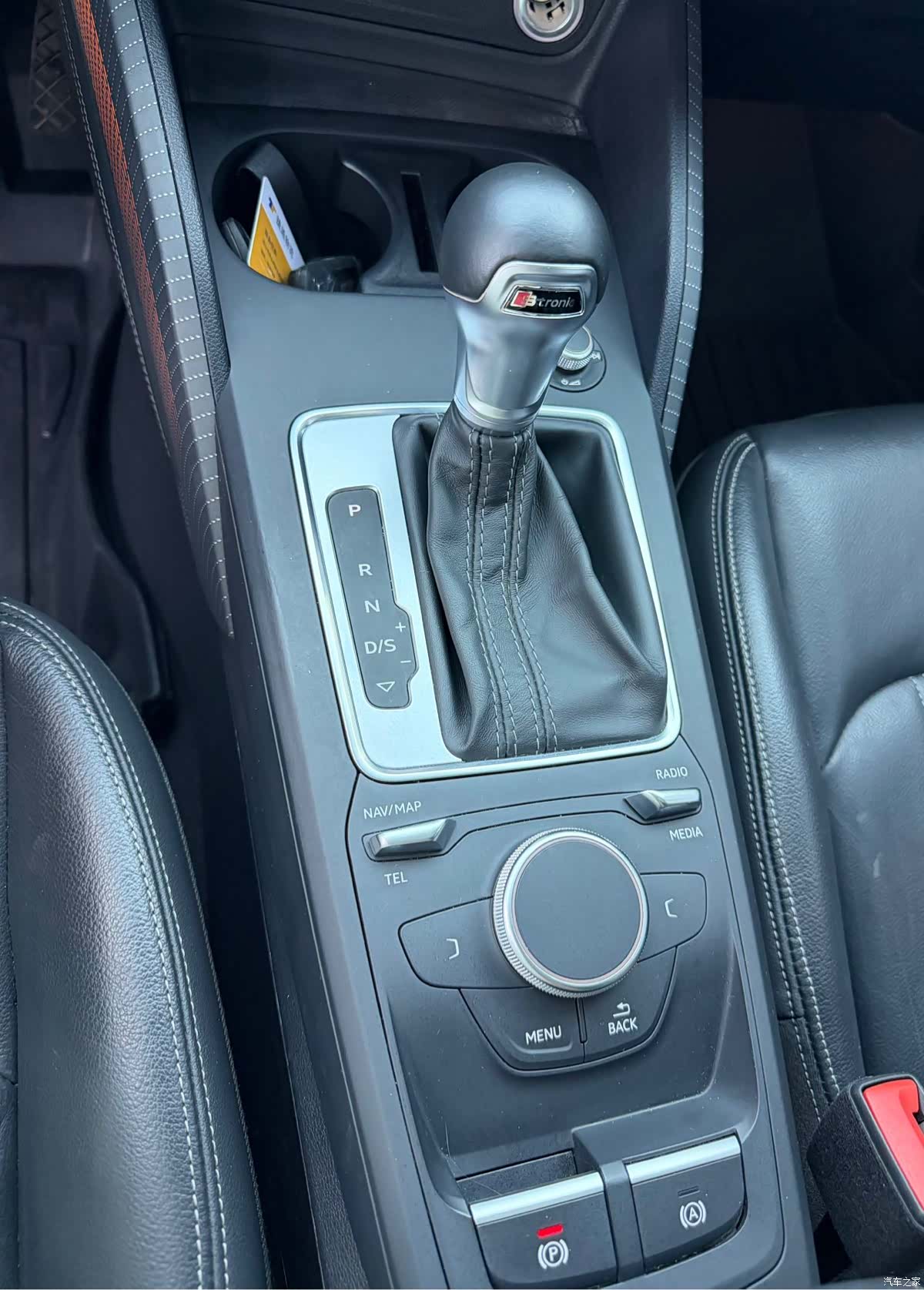 Audi Q2L, 2022 12