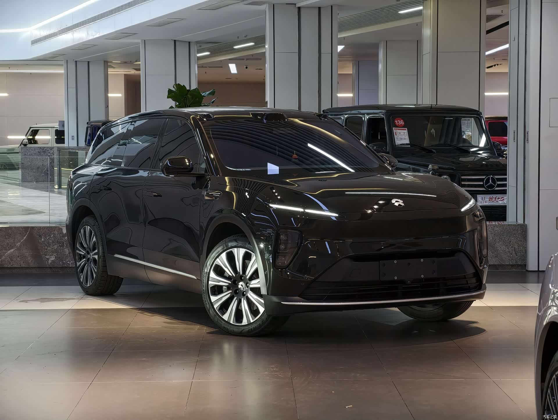 NIO ES8, 2024 3