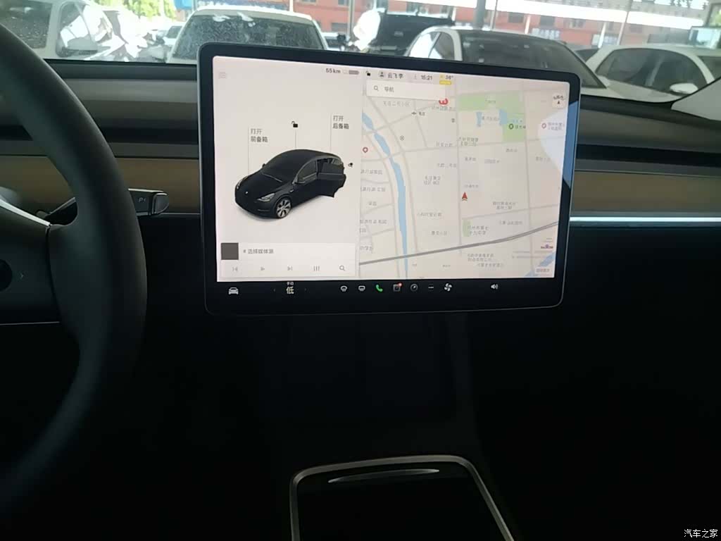Tesla Model Y, 2021 все фото
