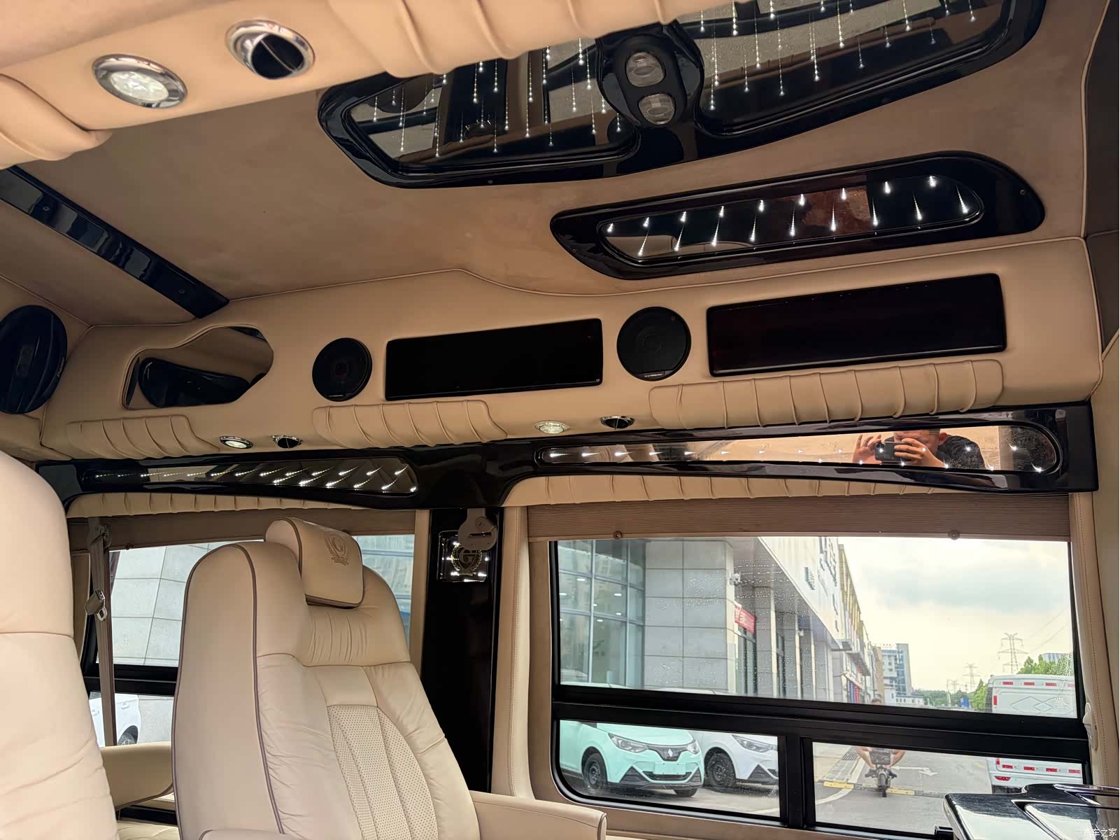 GMC SAVANA, 2012 12