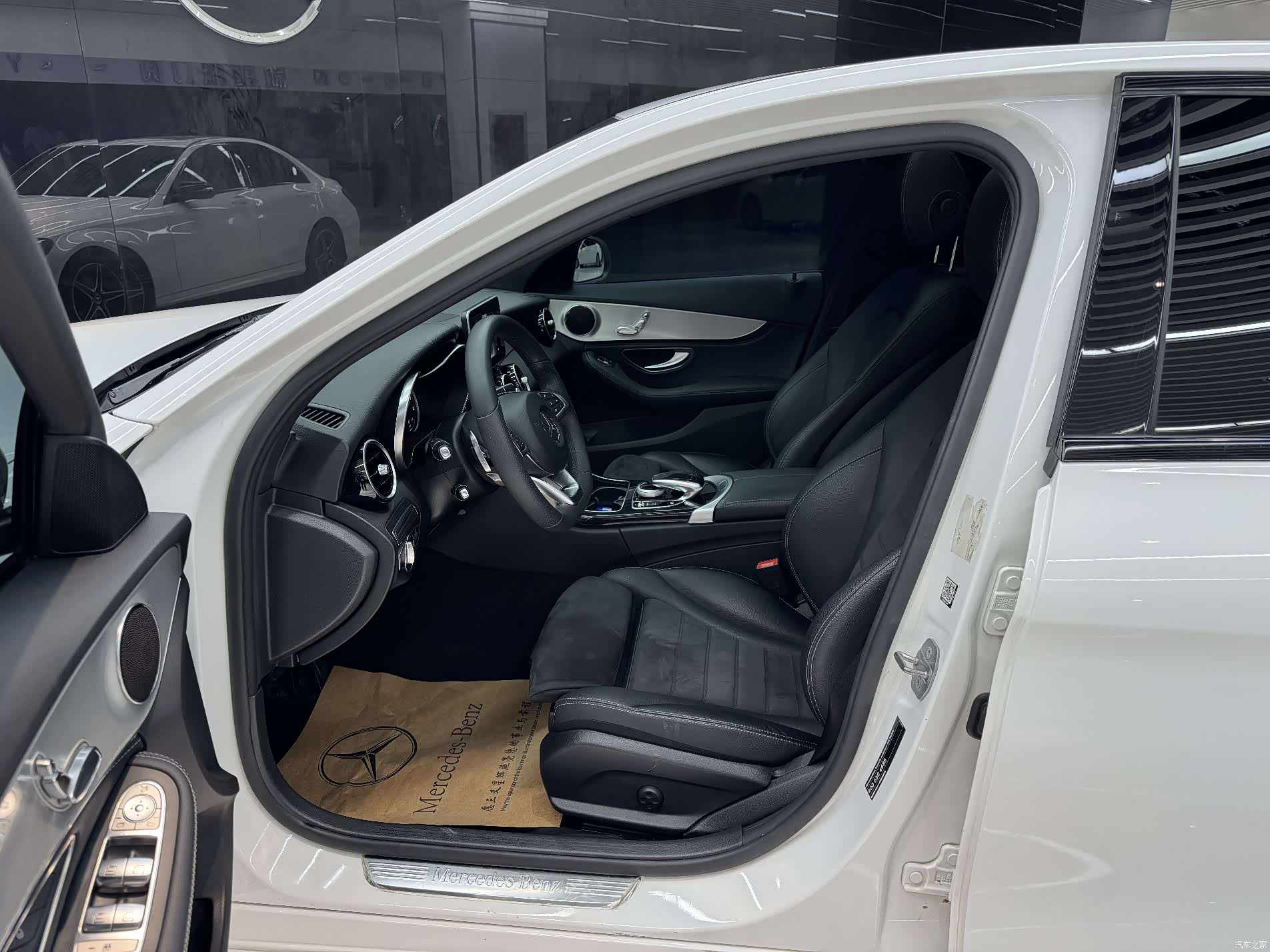 Mercedes-Benz C-Class, 2017 13