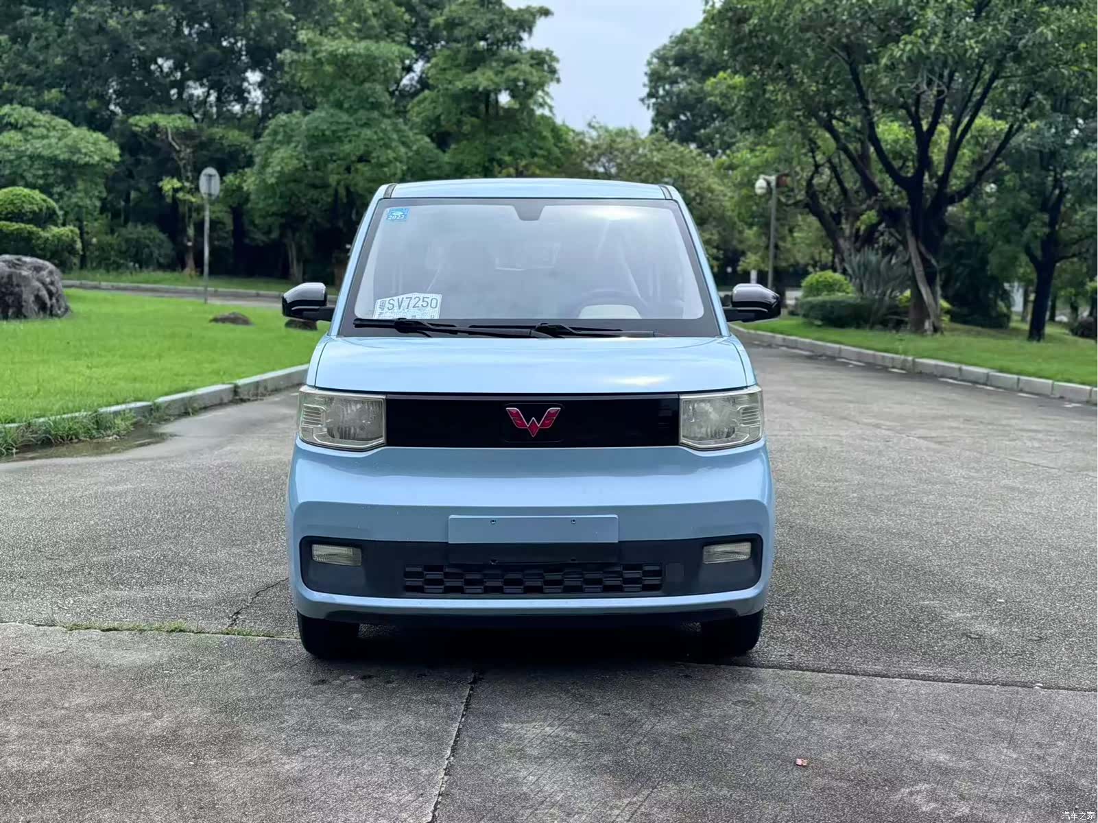Wuling MINIEV, 2020 2
