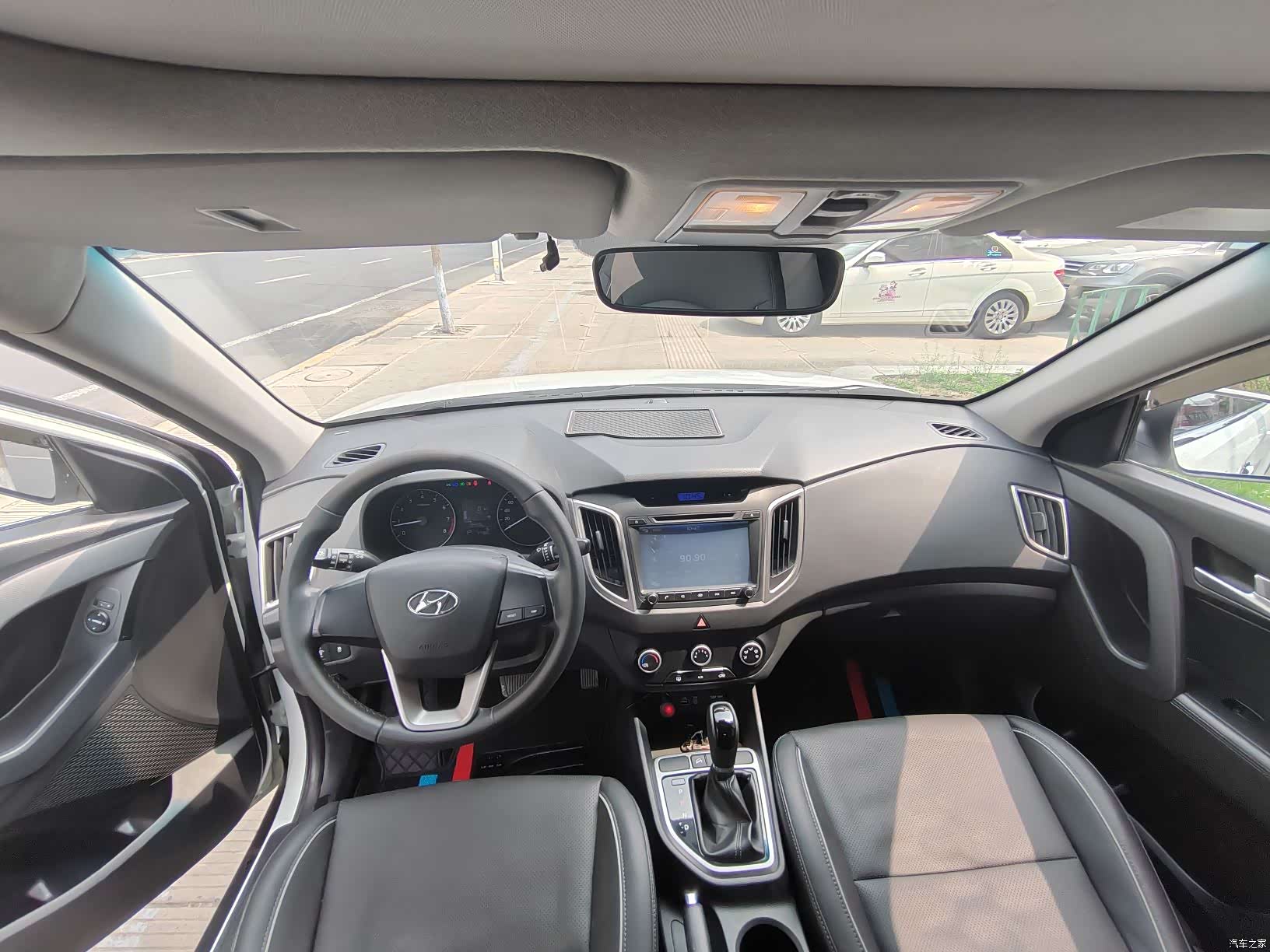 Hyundai ix25, 2016 8