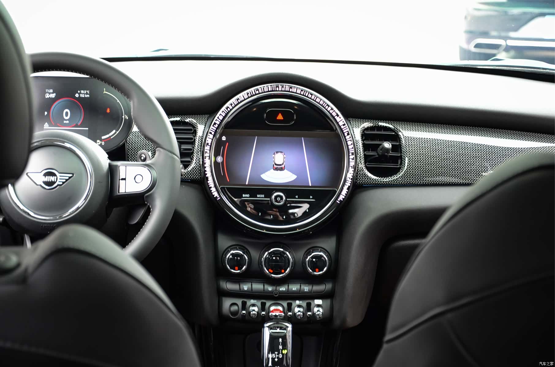 Mini Cooper, 2022 28
