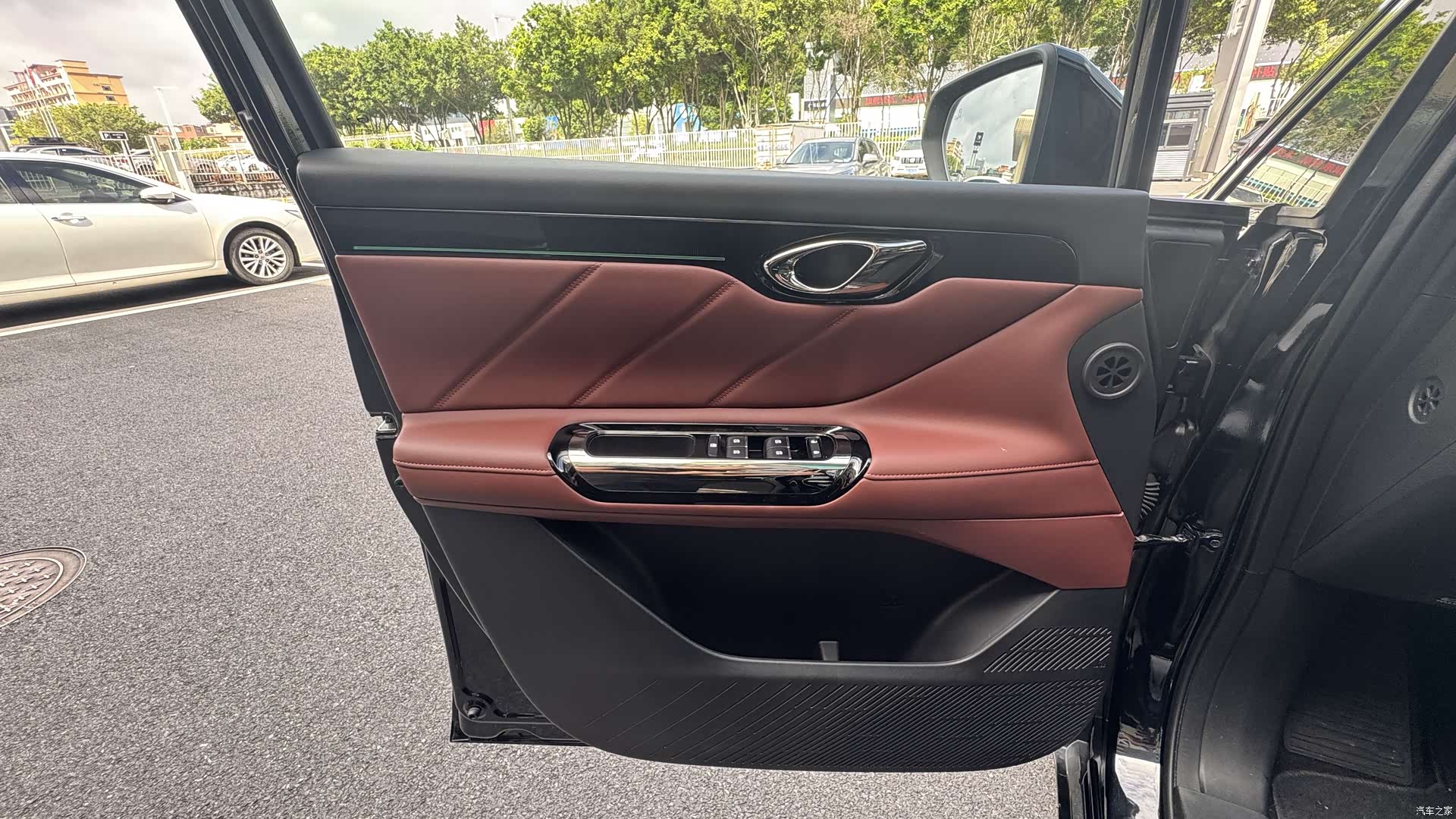 Trumpchi E8, 2024 9