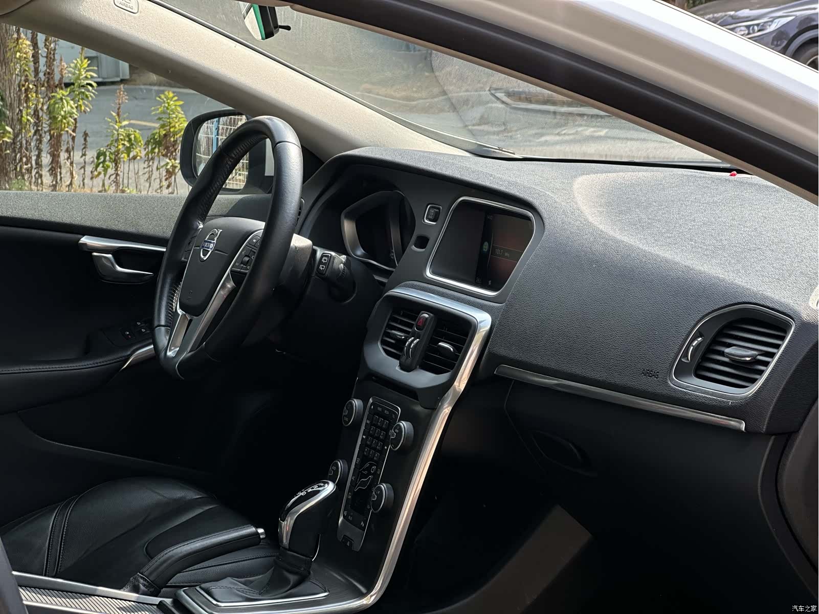 Volvo V40, 2016 10