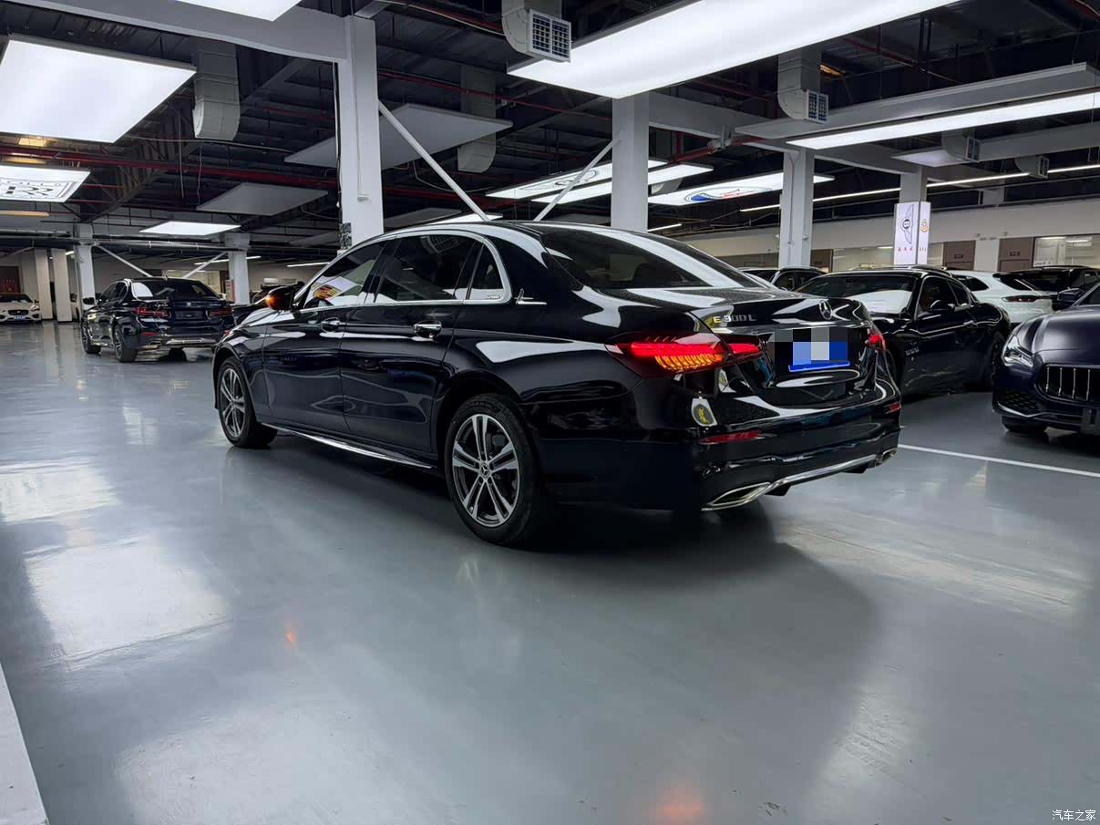 Mercedes-Benz E-Class, 2022 17
