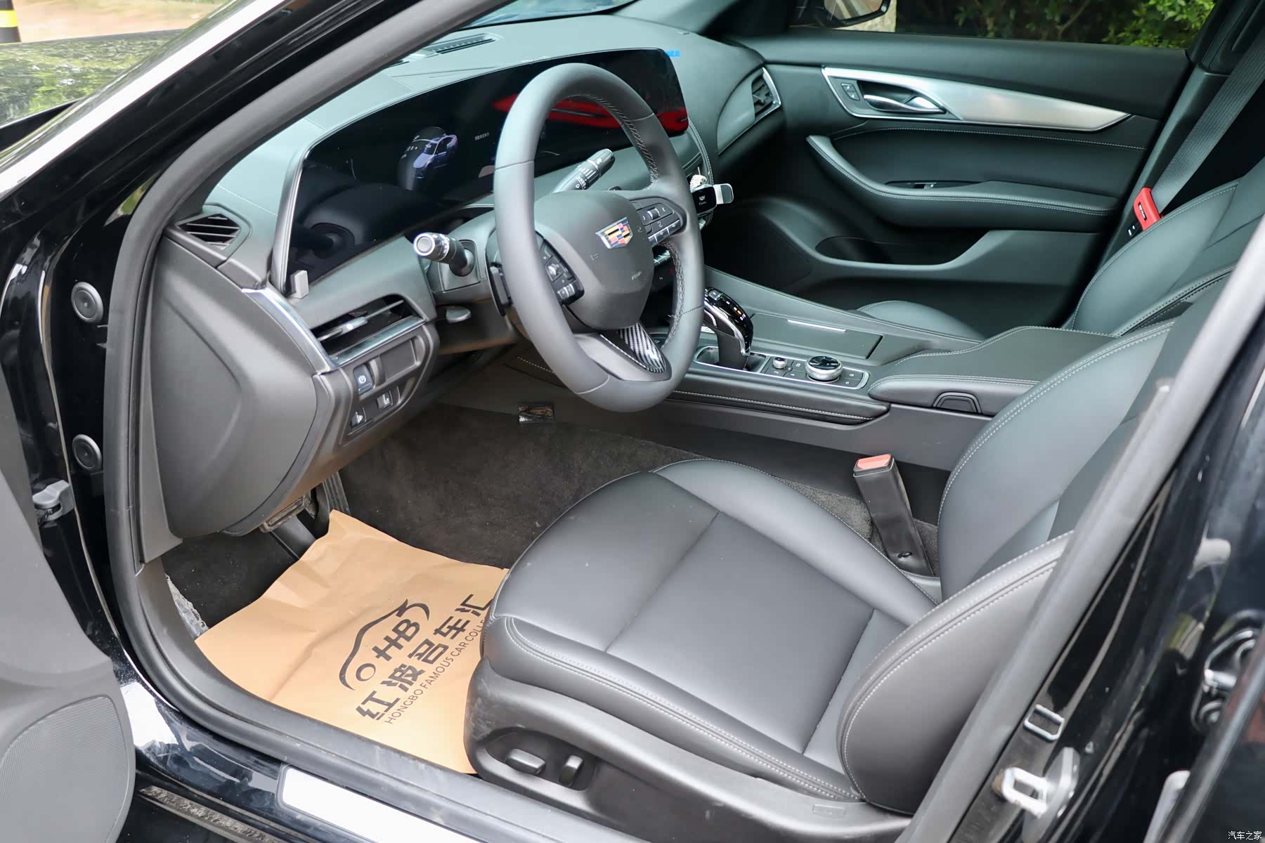 Cadillac CT5, 2025 8