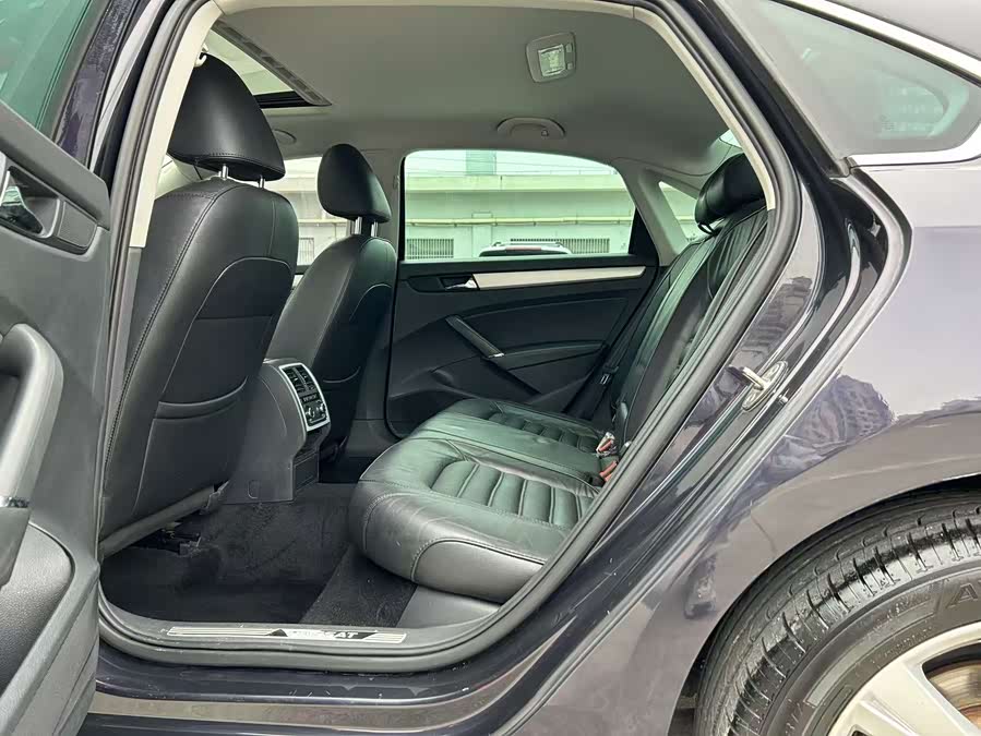 Volkswagen Passat 2015, фото 6