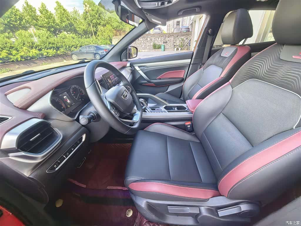 Geely Coolray, 2020 13