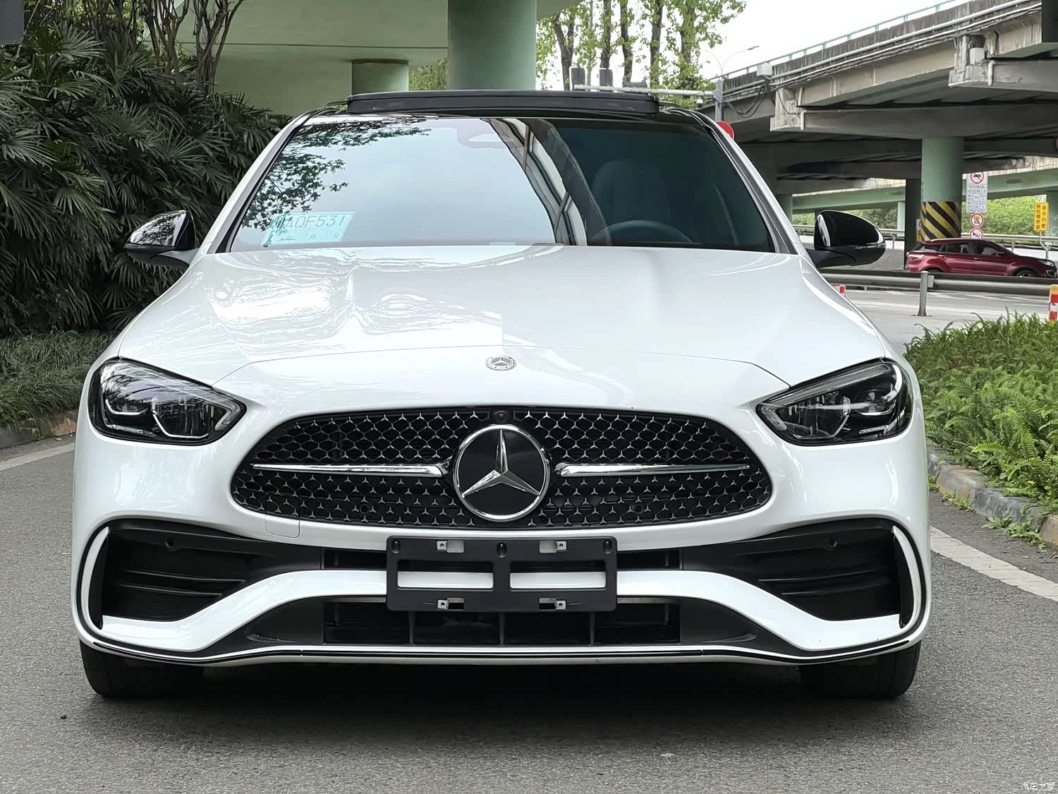 Mercedes-Benz C-Class, 2023 3