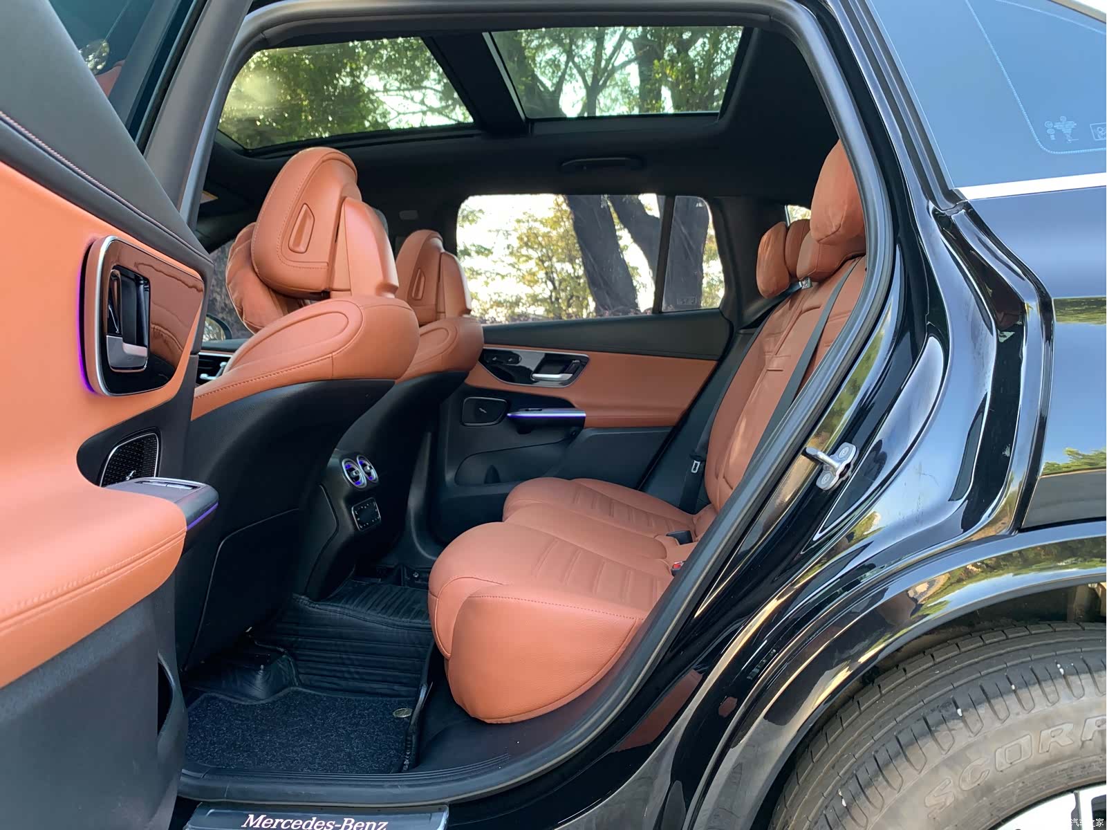 Mercedes-Benz GLC, 2024 все фото
