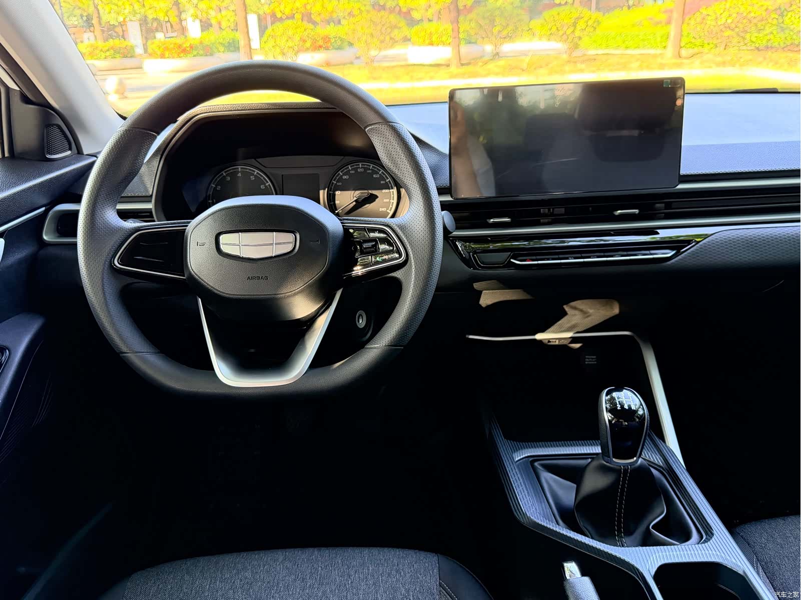 Geely Emgrand, 2024 11