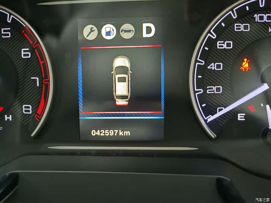 DongFeng AX7, 2018 8