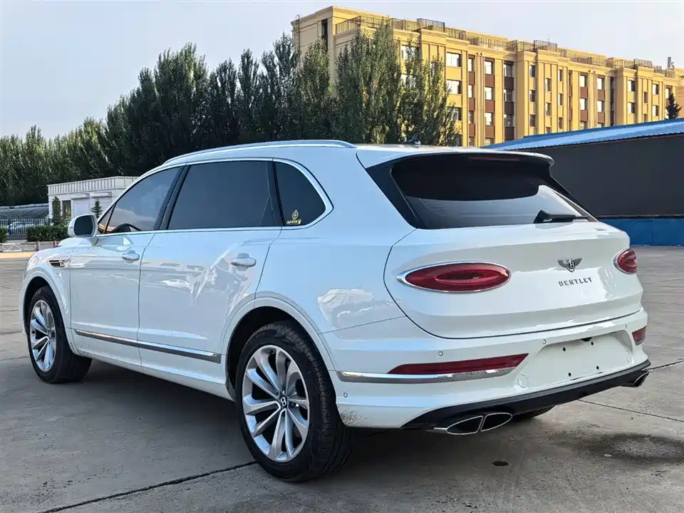 Bentley Tim Yue Bentley Tim Yue