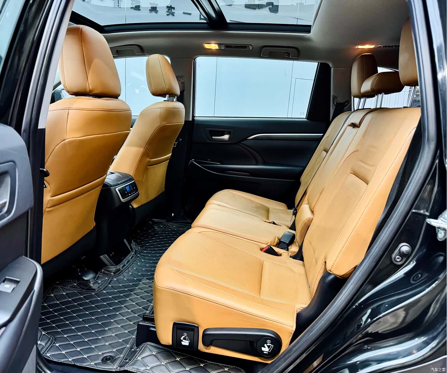 Toyota Highlander, 2020 10