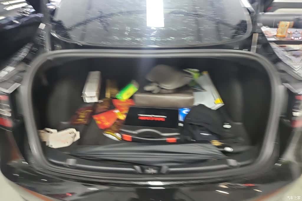 Tesla Model 3, 2022 4