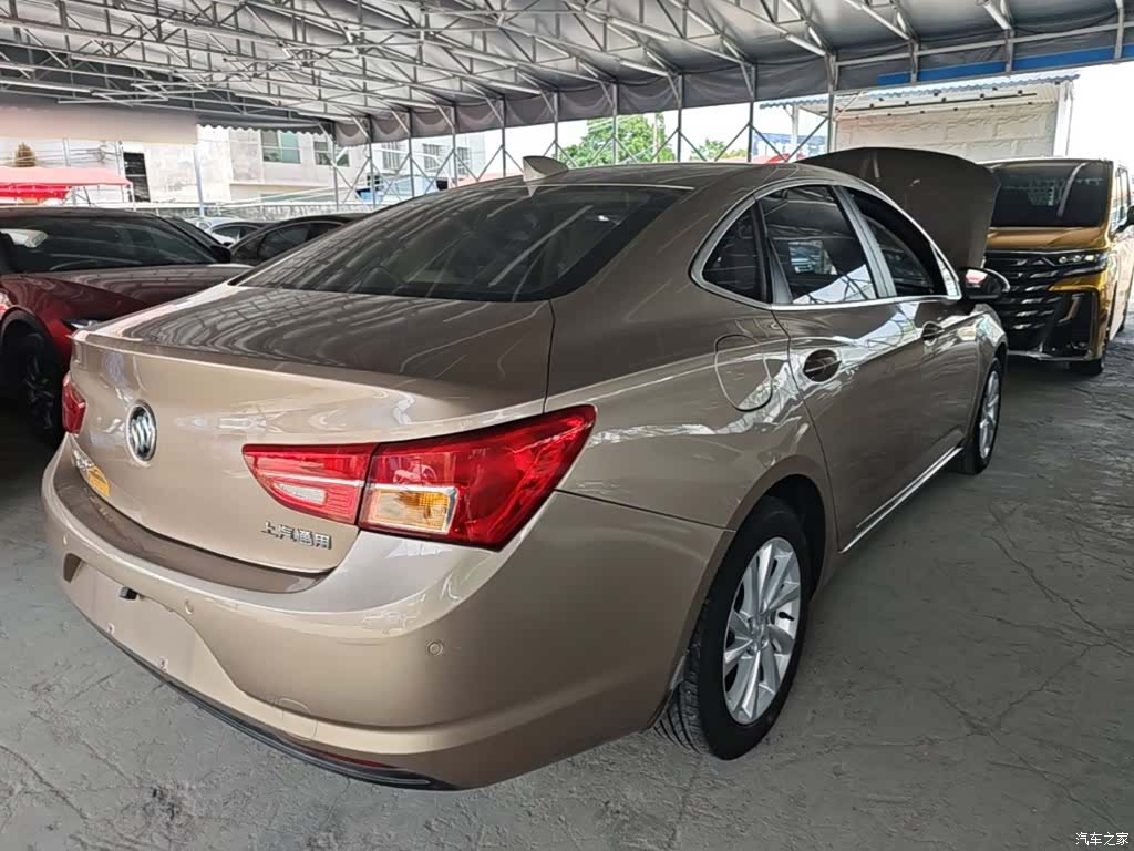 Buick Verano, 2018 7