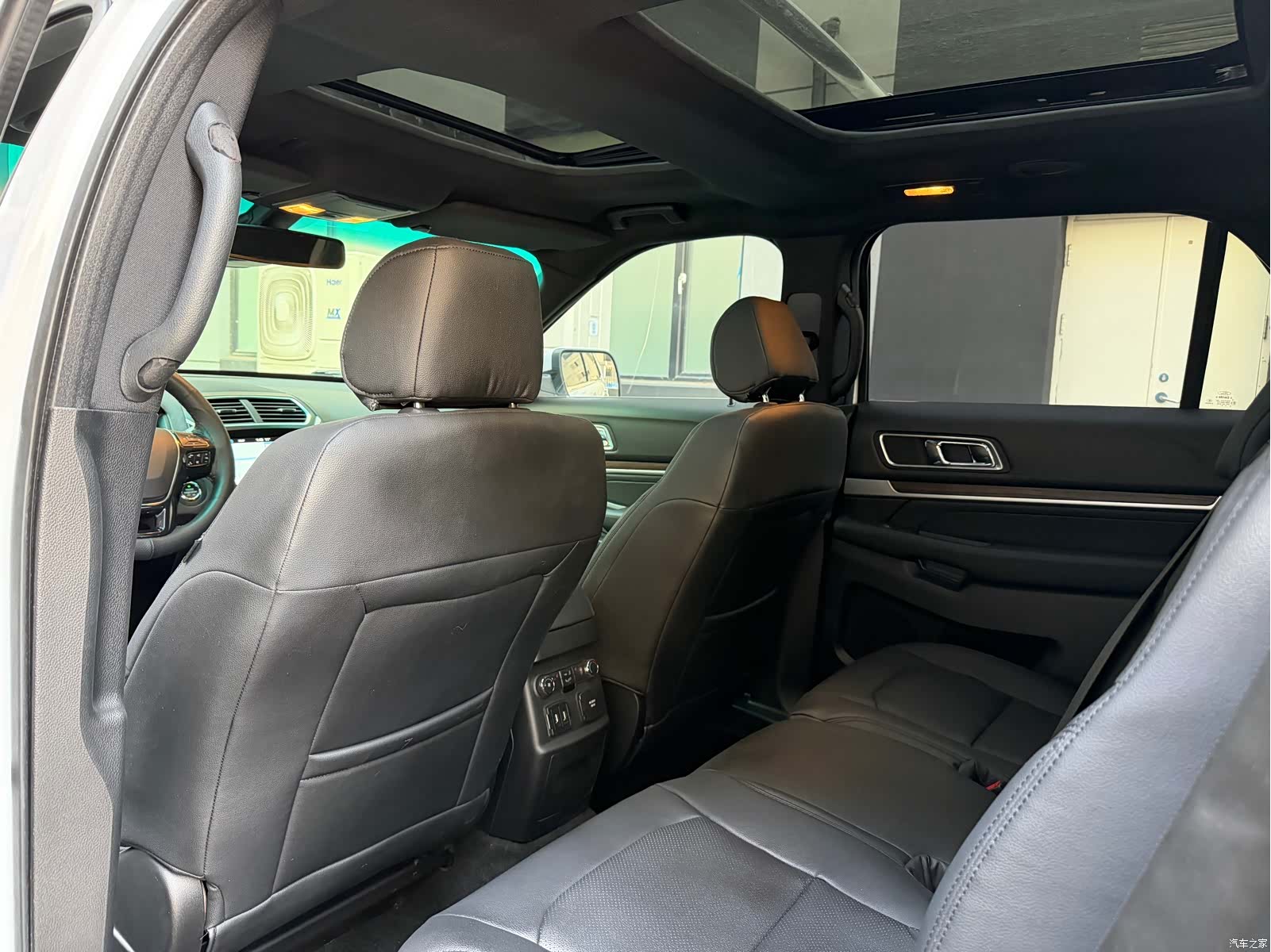 Ford Explorer, 2017 8