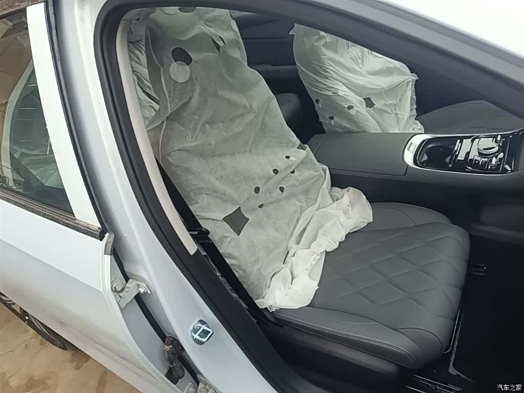 Geely A7, 2026 25