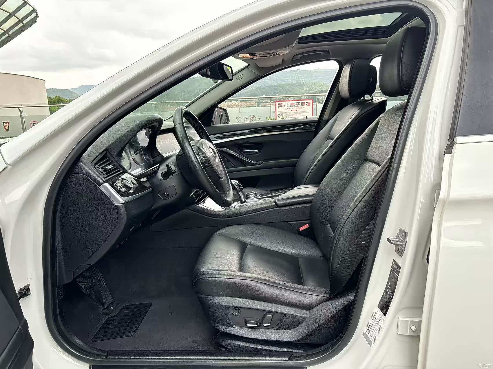 BMW 5 Series, 2013 все фото