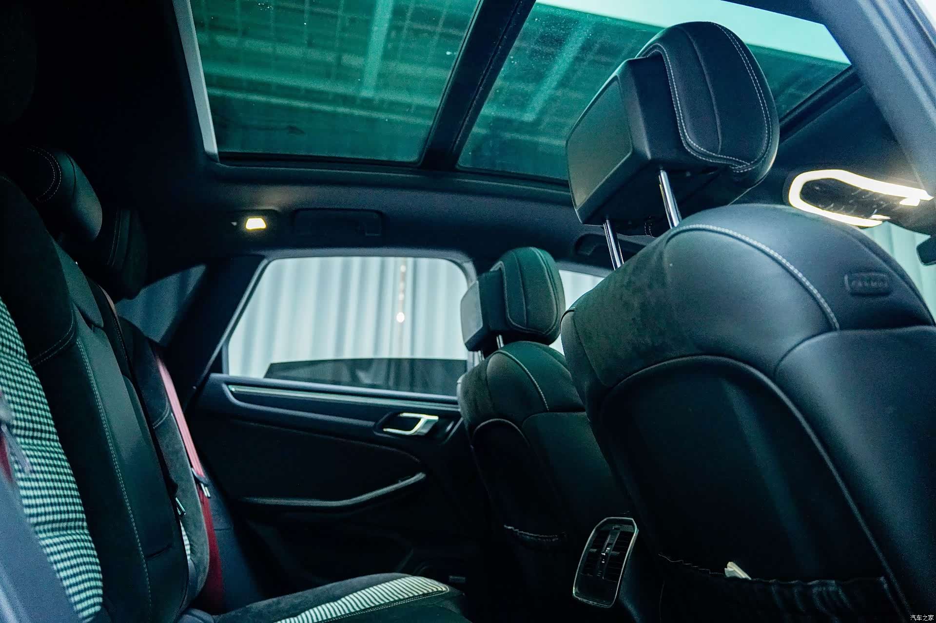 Porsche Macan, 2023 16