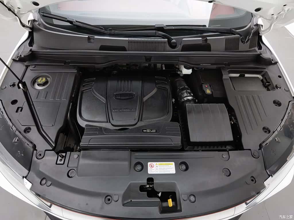 Geely Coolray, 2021 6