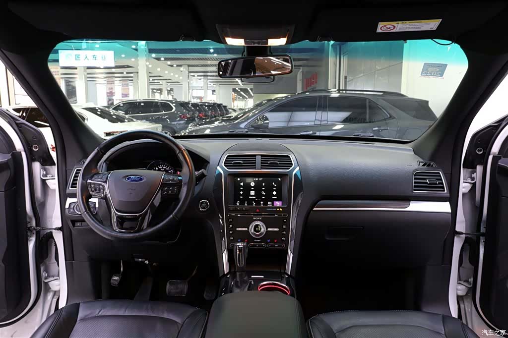 Ford Explorer, 2018 10