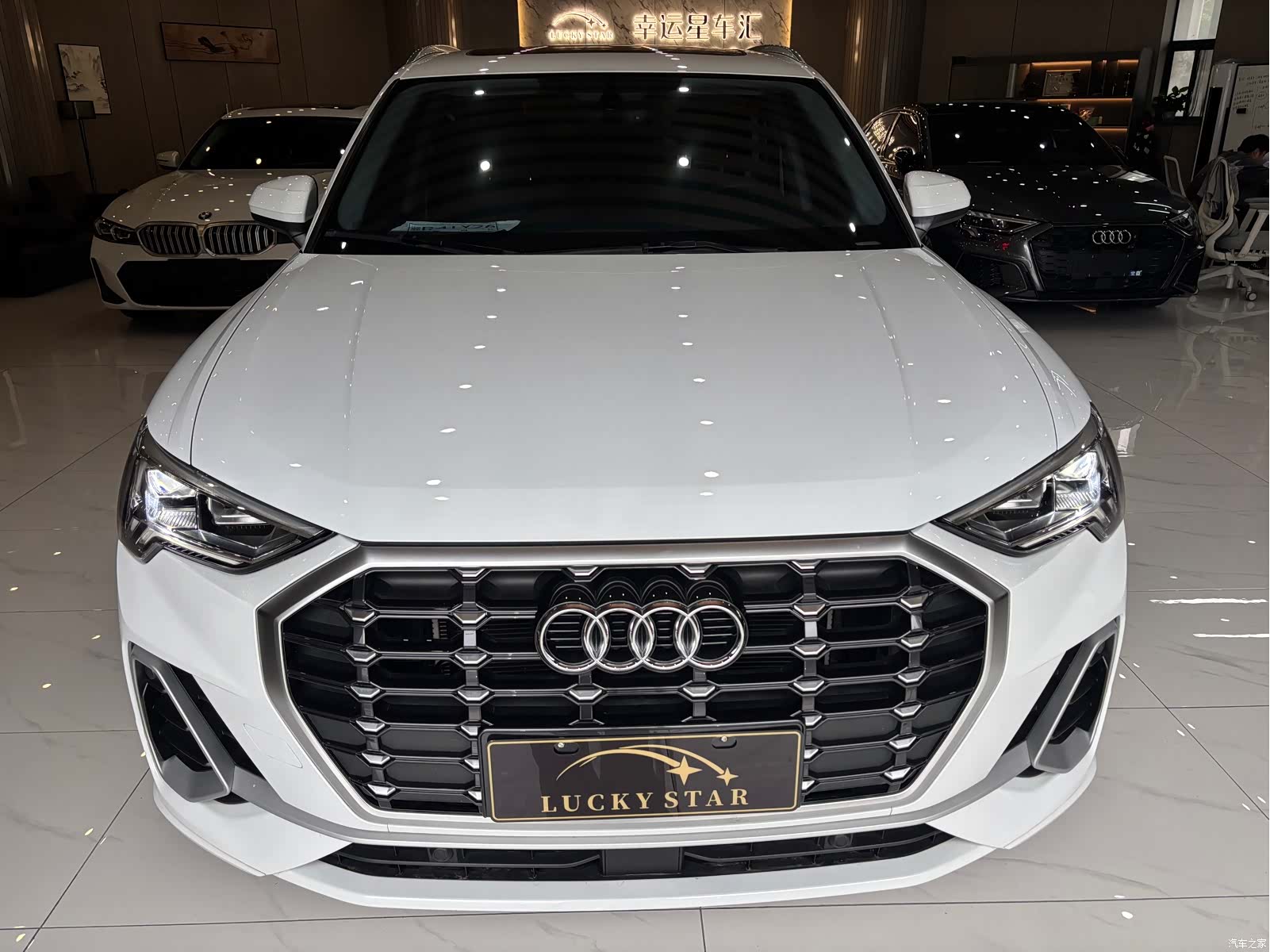 Audi Q3, 2022 8