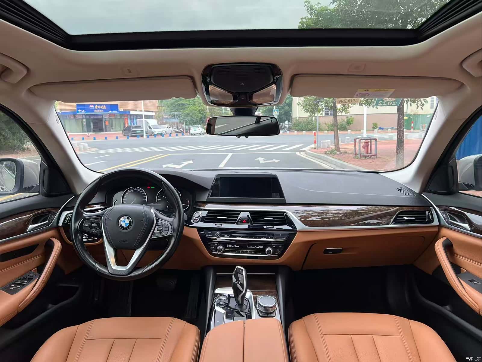 BMW 5 Series, 2018 8