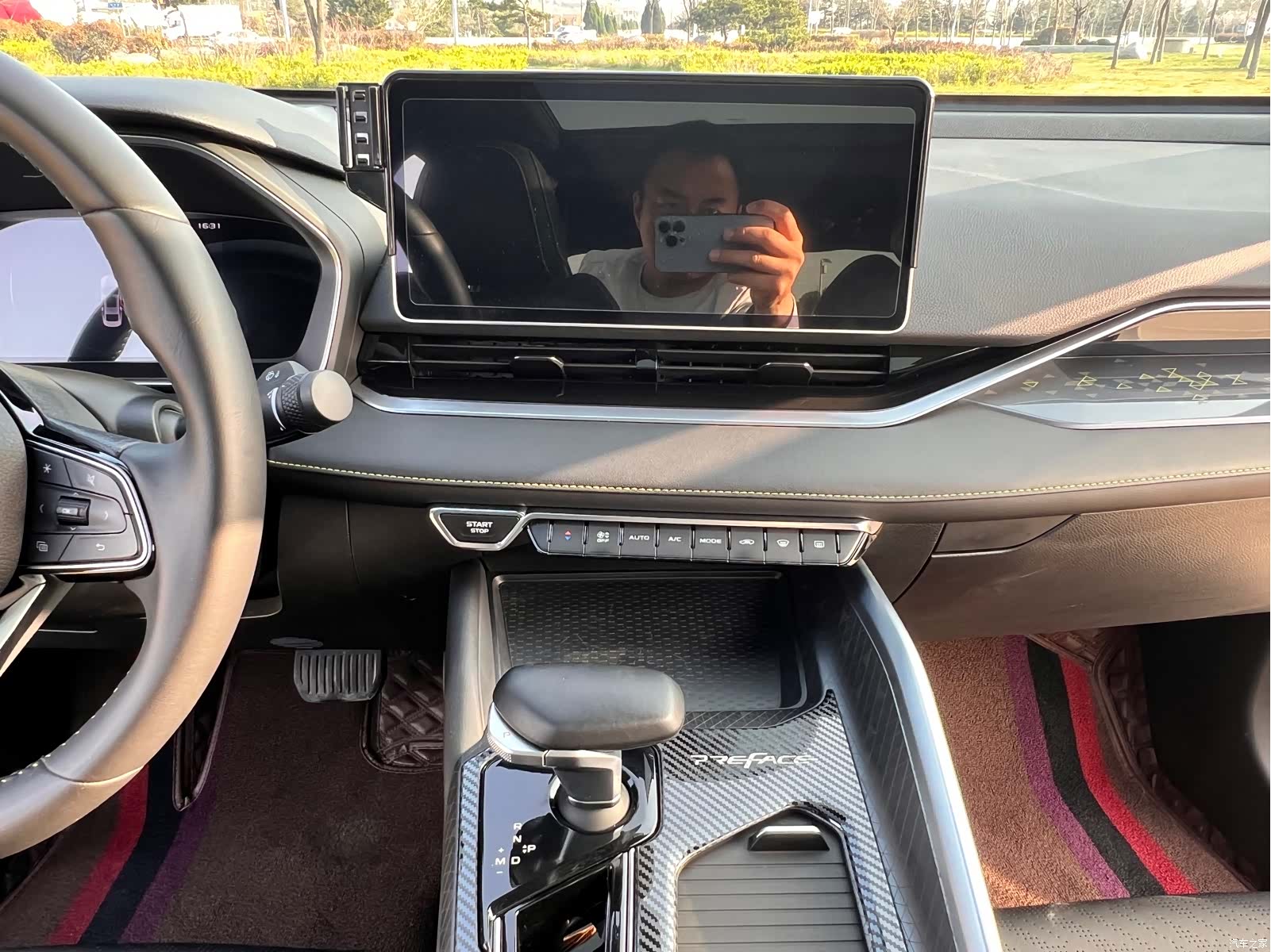 Geely Preface, 2024 7