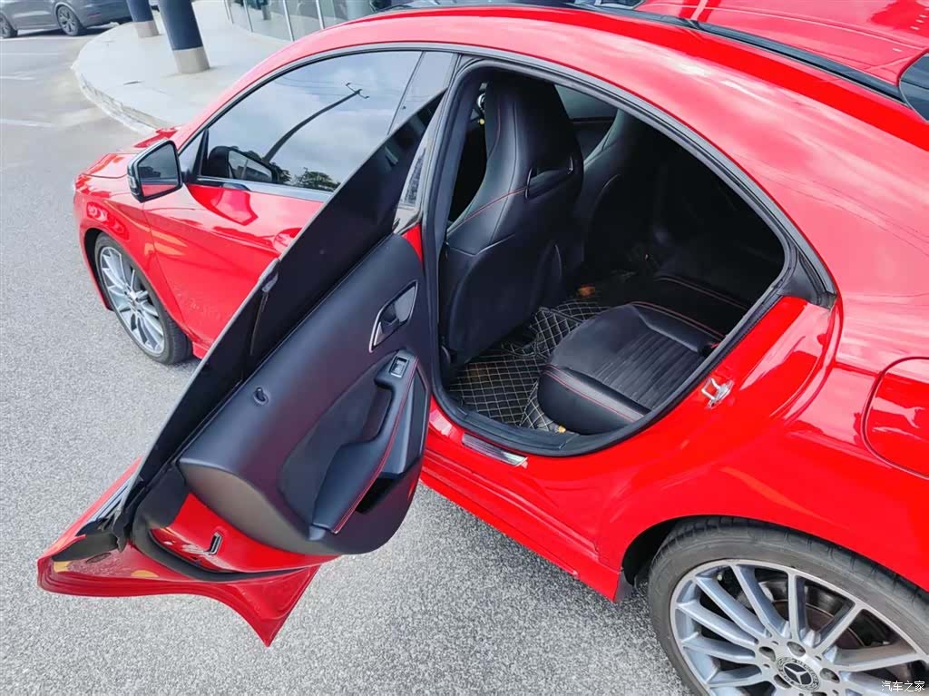 Mercedes-Benz CLA, 2018 15