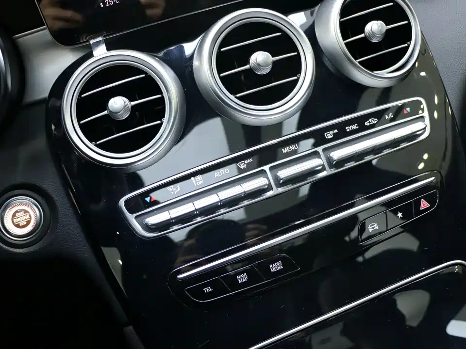Mercedes-Benz GLC Mercedes-Benz GLC
