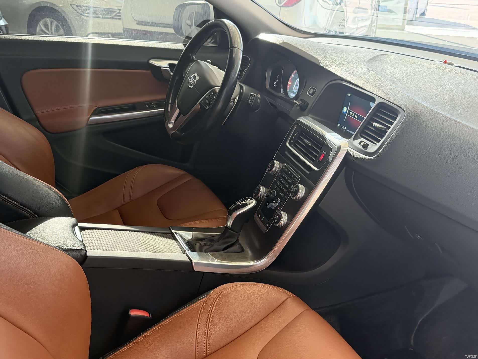 Volvo V60, 2016 8