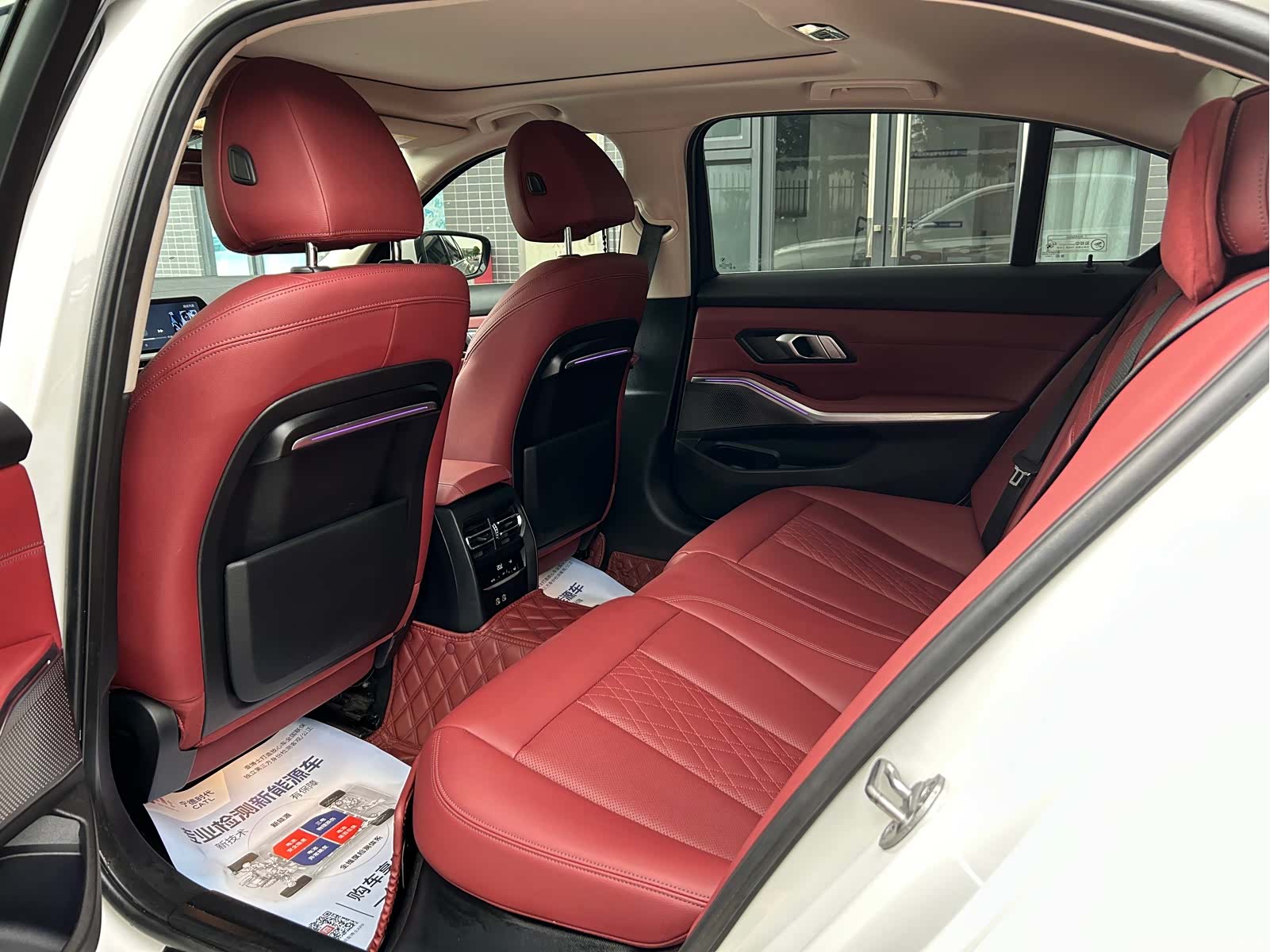 BMW 3 Series, 2022 все фото