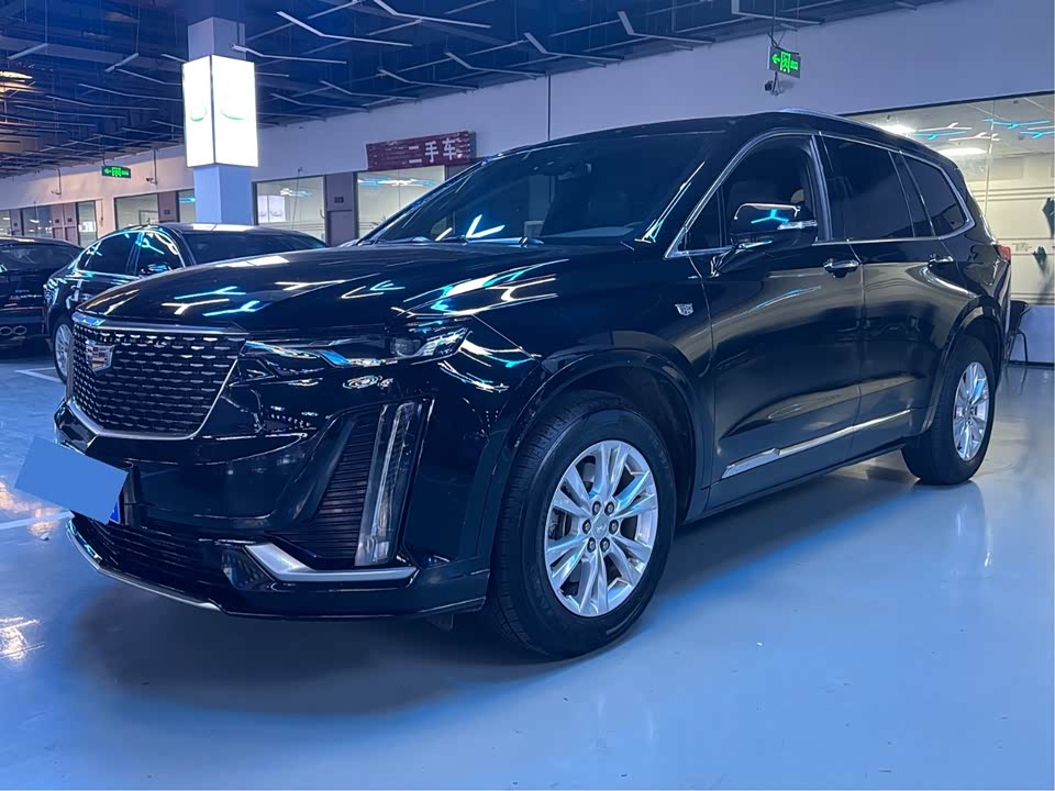 Cadillac XT6