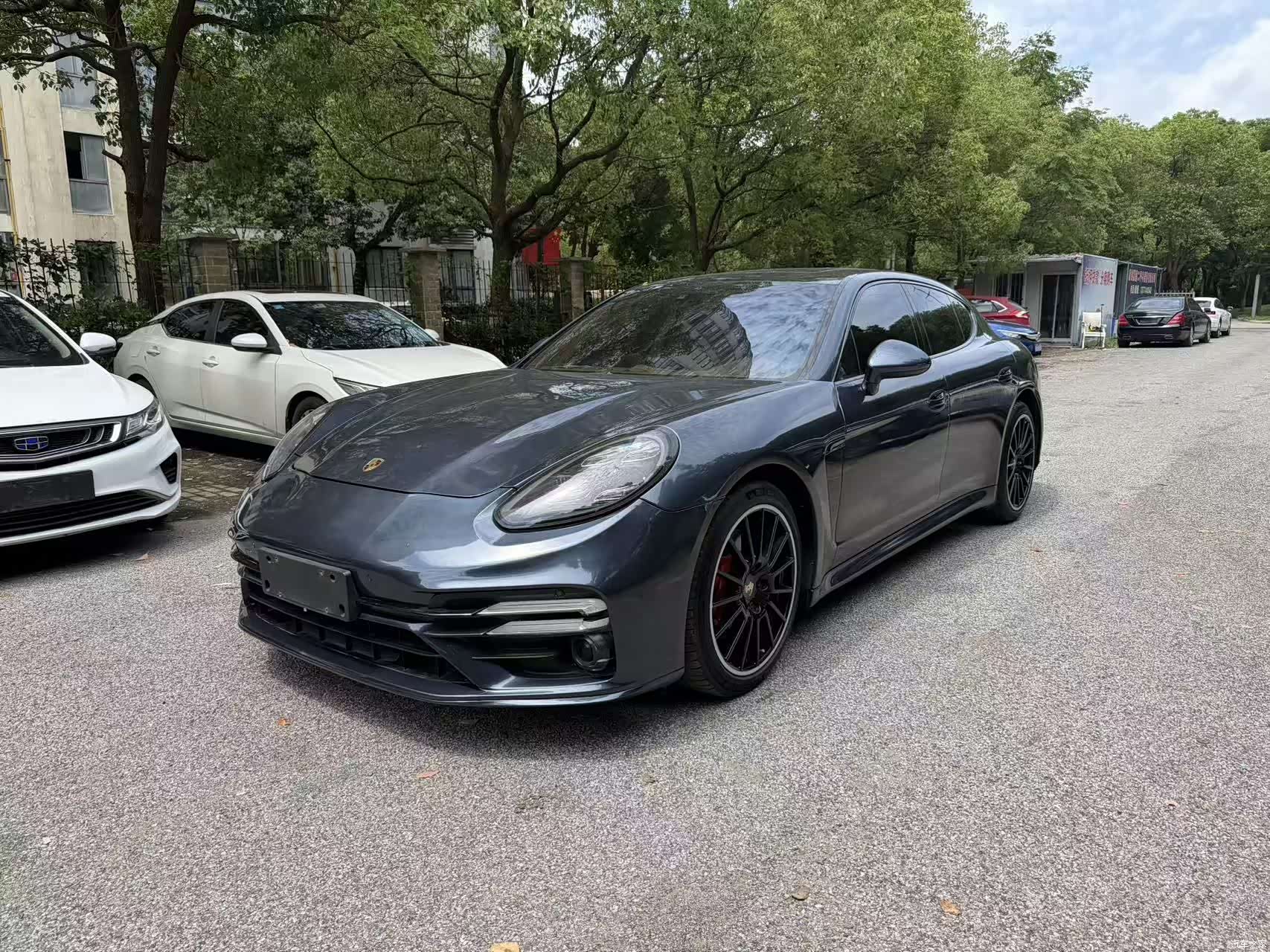 Porsche Panamera, 2012 1