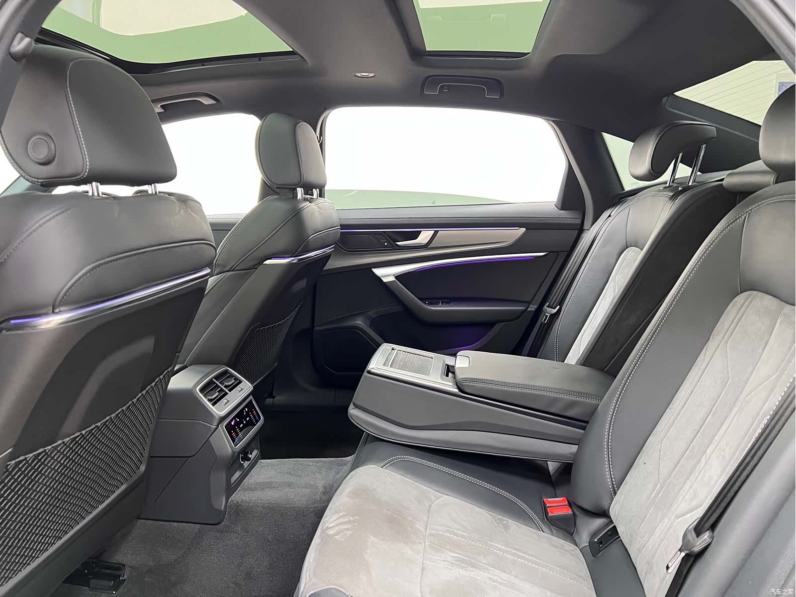 Audi A6L, 2021 10