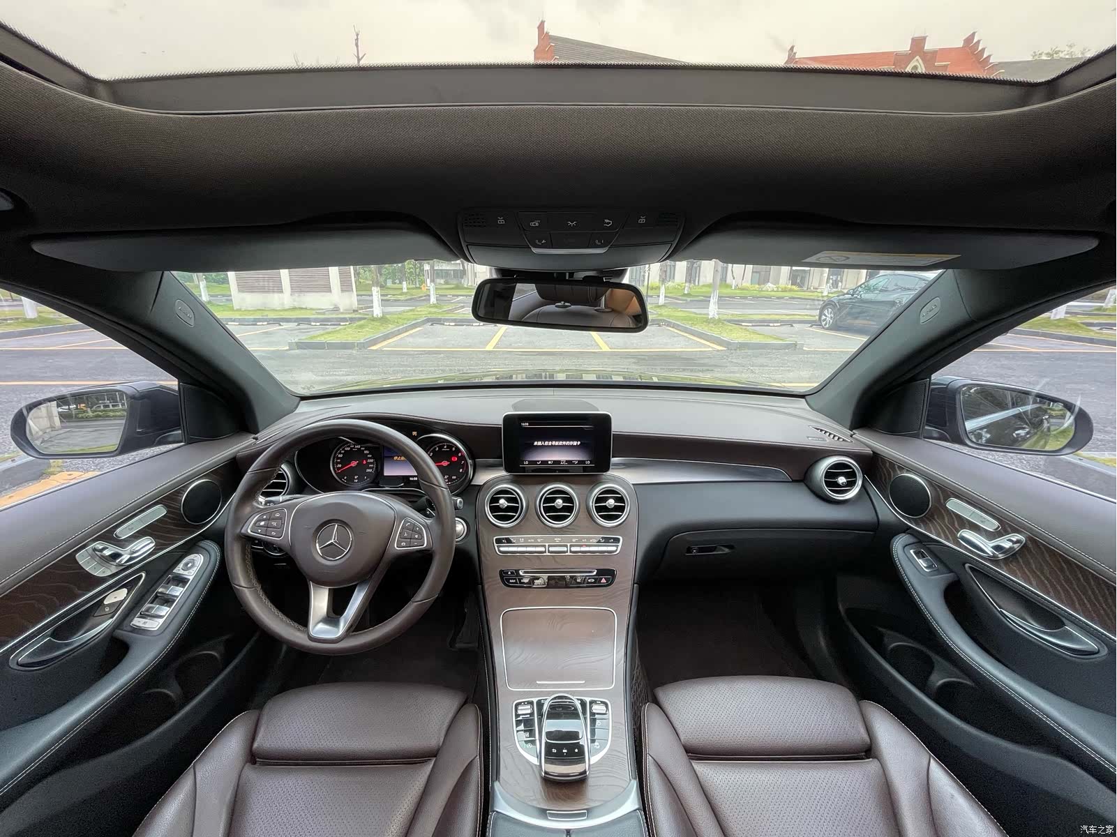 Mercedes-Benz GLC, 2017 19