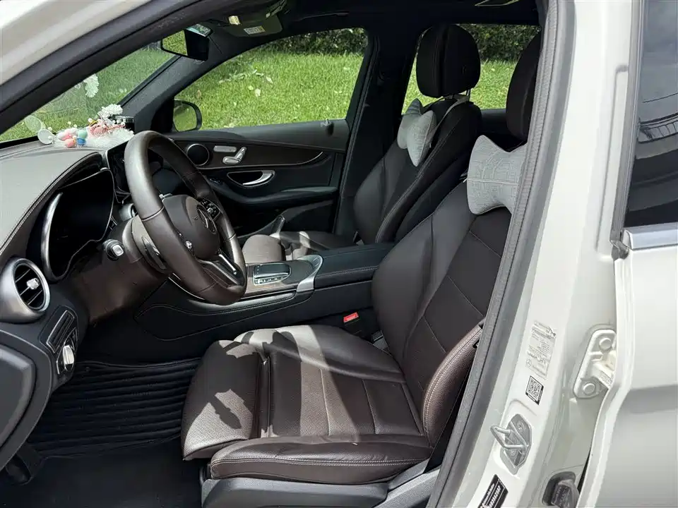 Mercedes-Benz GLC Mercedes-Benz GLC
