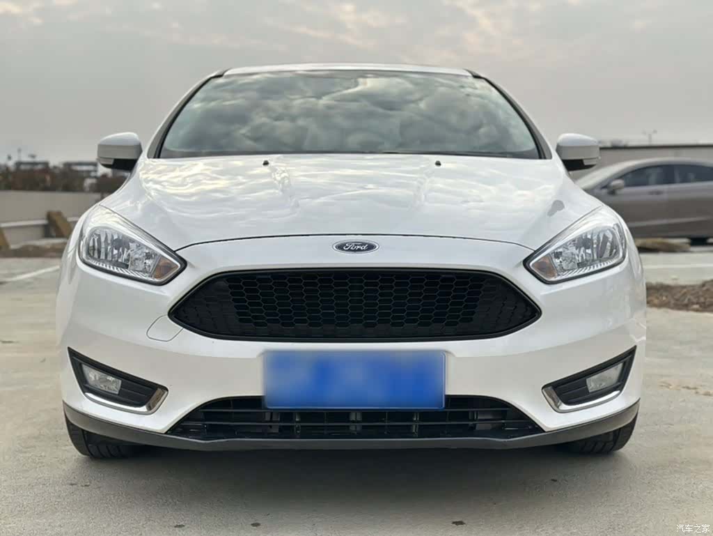 Ford Focus, 2019 15